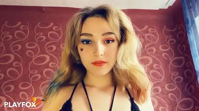 វ៉ែនតានិម្មិតវេទមន្តបានផ្តល់ឱ្យខ្ញុំនូវការរួមភេទជាមួយ Harley Quinn